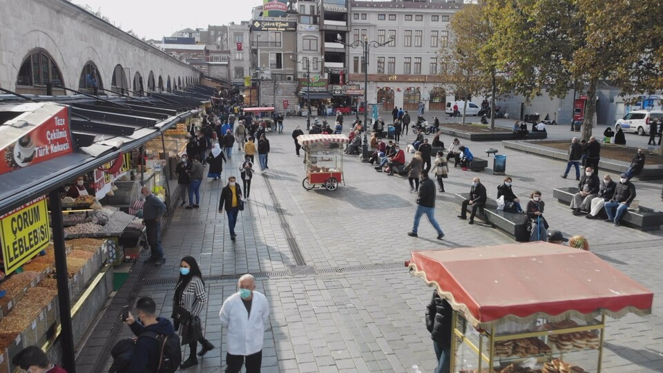 İstanbul'da sigara yasağı getirilen alanlar açıklandı