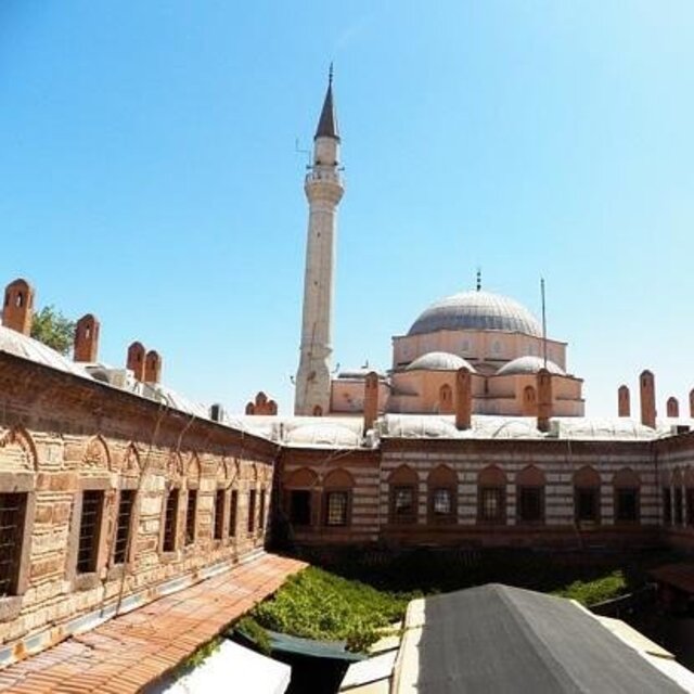 İzmir cuma saati kaçta?