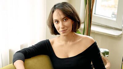 Saçlarını bağışladı