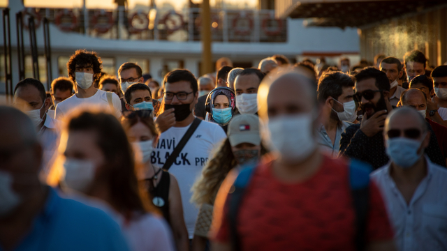 500 milyondan fazla insanı etkiliyor! 10 aydır sadece Covid-19 üzerine yoğunlaştık ama...