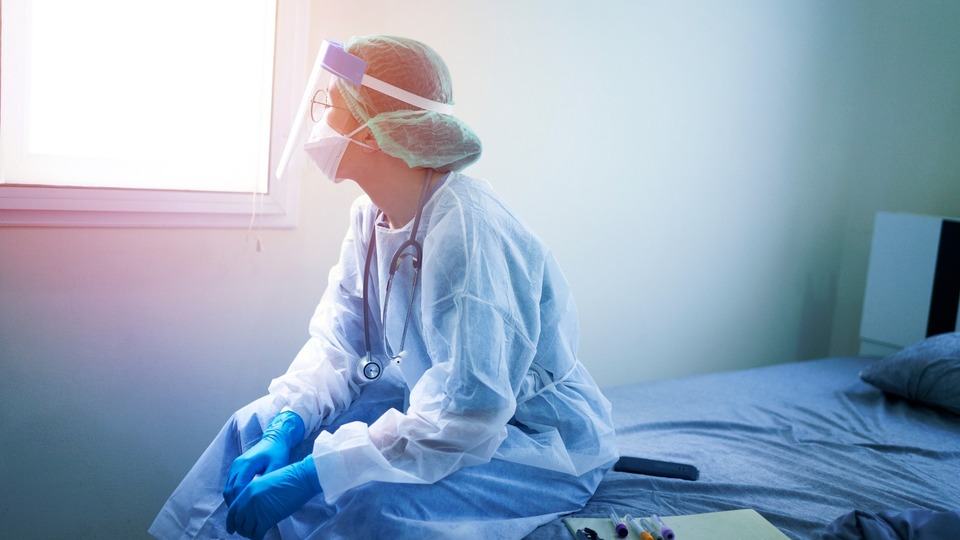 Koronavirüste yeni hasta sayısı 3116 oldu