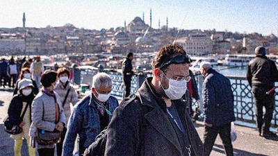 Türkiye Acil Tıp Derneği Başkanı: Evde kalmayı başaramadık