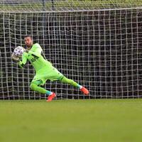 Elmacık kemiği kırıldı...