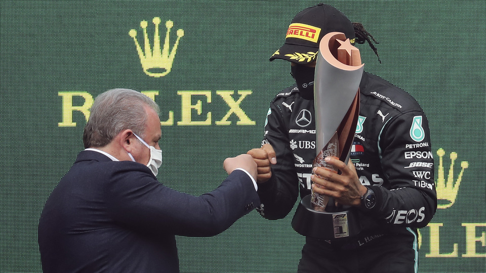 Kupaları TBMM Başkanı Şentop verdi