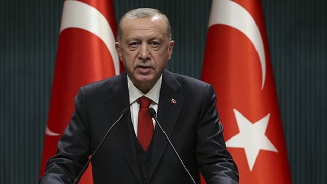 Cumhurbaşkanı Erdoğan'dan Vaniköy Camii paylaşımı