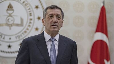 Bakan Selçuk: Türkiye dünyanın takdirini topladı