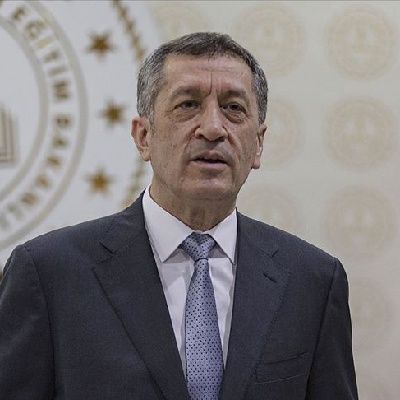 Bakan Selçuk: Türkiye dünyanın takdirini topladı