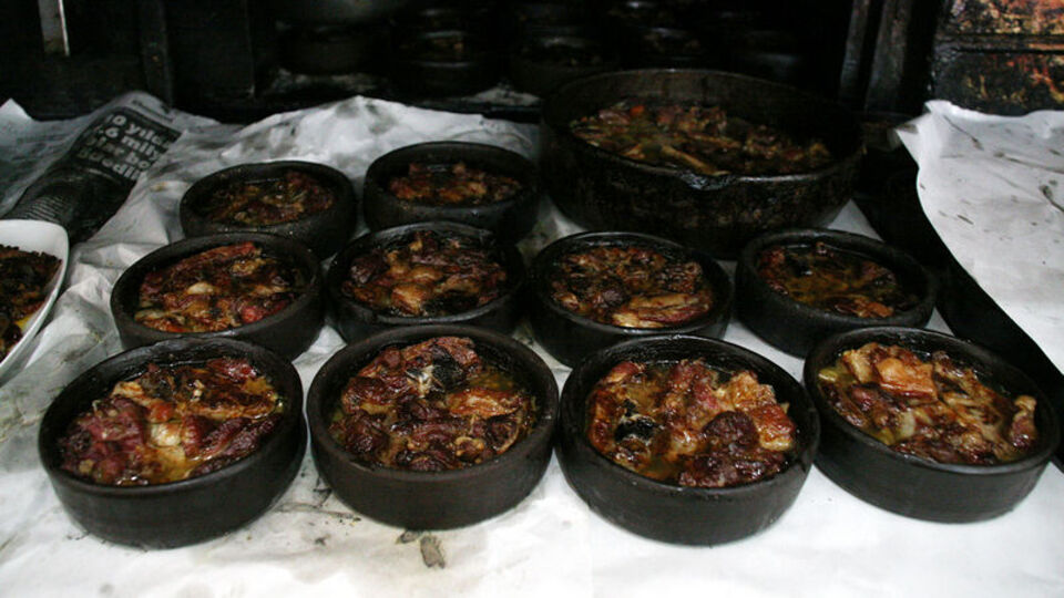 Kuzu güveç nasıl yapılır?