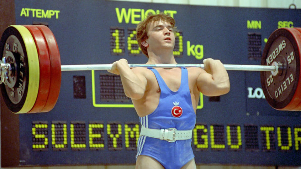Naim Süleymanoğlu anılıyor