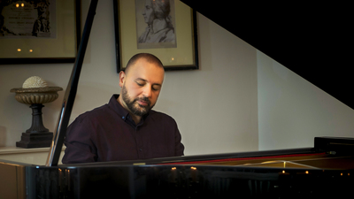 Tablodan müziğe Ankara manzarası