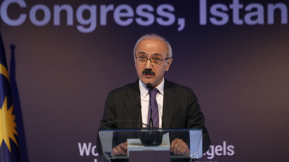 Bakan Elvan'dan flaş açıklamalar