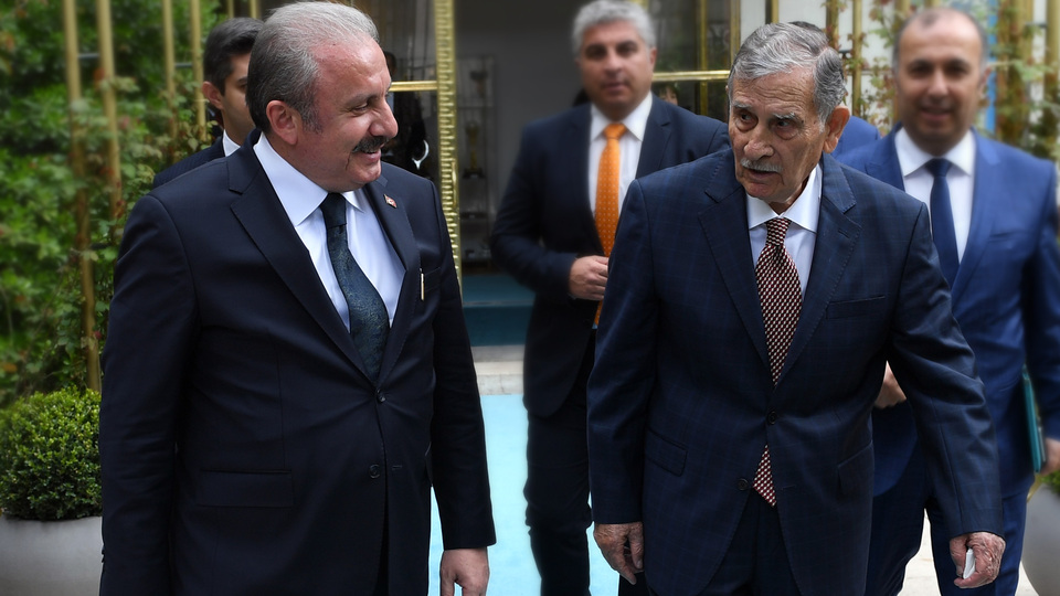 Yıldırım Akbulut hastaneye kaldırıldı