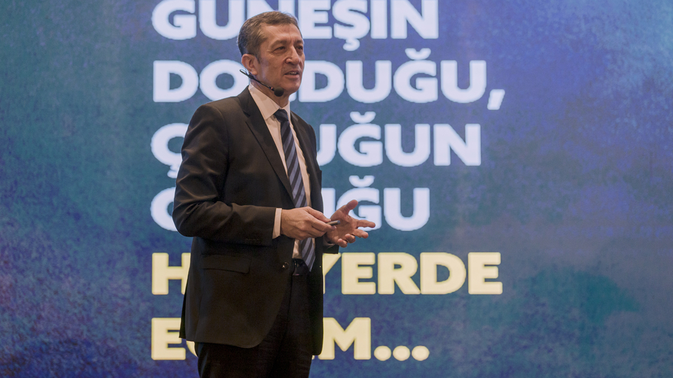 Uzaktan eğitimle ilgili flaş açıklama