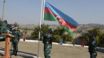 Azerbaycan ordusu, Ermenistan'ın terk ettiği kentte!