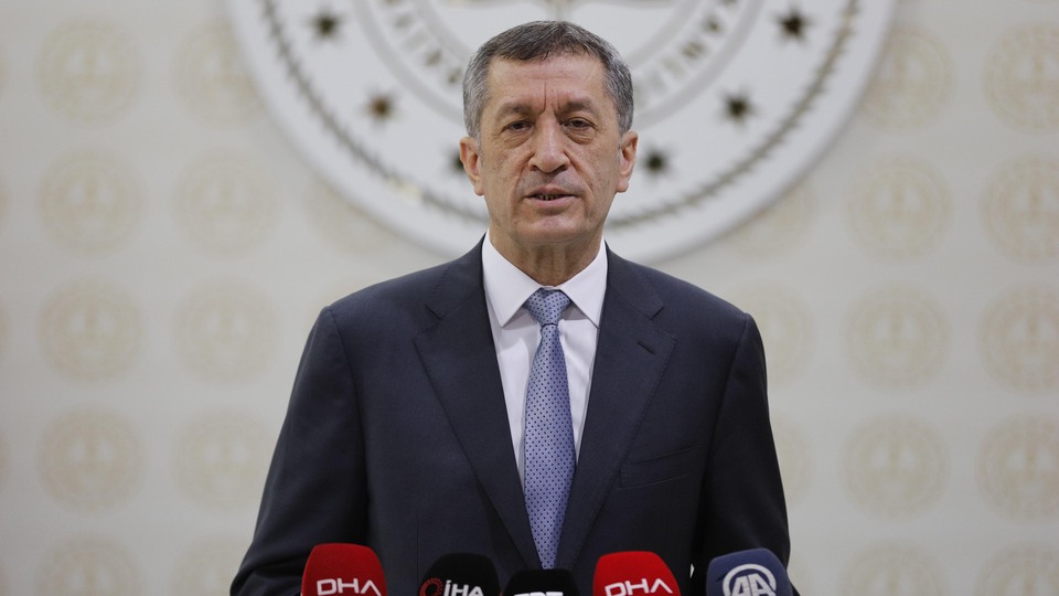 MEB'den yüz yüze eğitim genelgesi! 81 ile gönderildi!