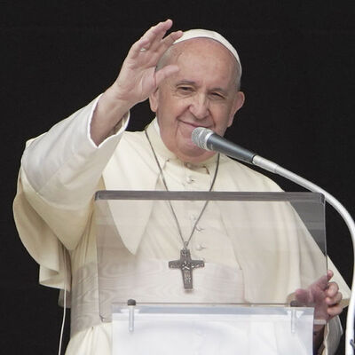 Vatikan'dan Papa'nın Instagram'da Brezilyalı model fotoğrafı beğenisine 'soruşturma'