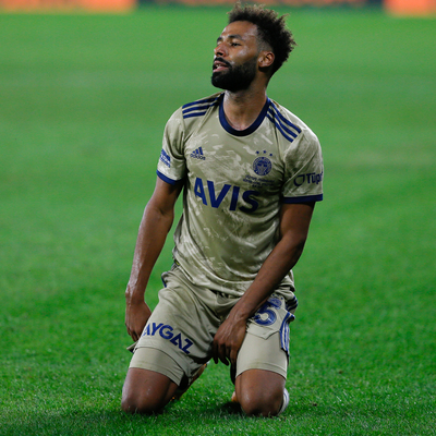 Fenerbahçe'de Nazım şoku!