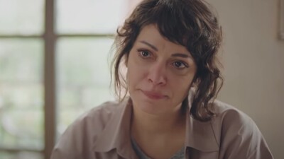 Sezin Akbaşoğulları kimdir?