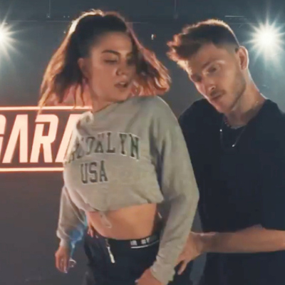 Demet'in dansı sosyal medyayı salladı