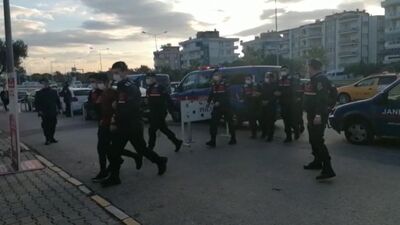 Mandalina bahçesinde bulunan cesede 3 gözaltı