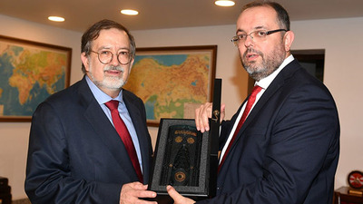 Tarihin Arka Odası'ndan özel yayın