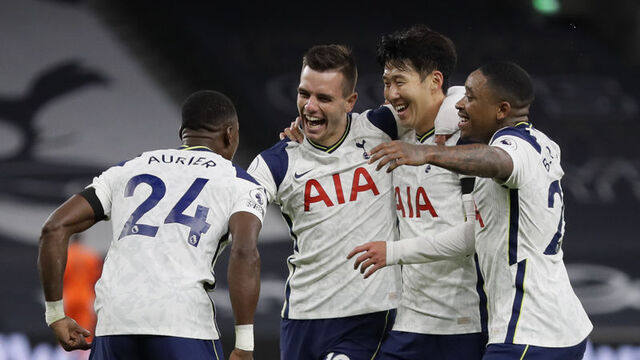 Tottenham, City'yi iki golle geçti