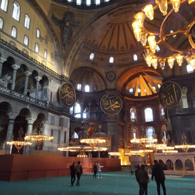 Ayasofya’daki dev iskele kaldırıldı