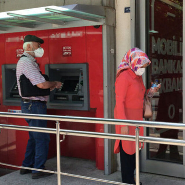 Banka çalışma saatleri