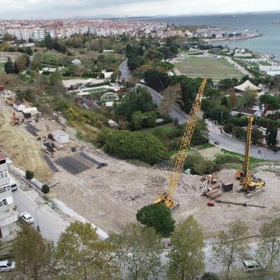 Avcılar kaymasın diye 736 kazık çaktılar