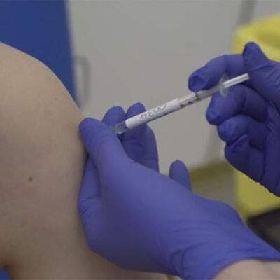 Oxford aşısı virüse karşı korumada yüzde 70 etkili