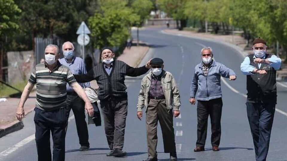 65 yaş üstü sokağa çıkma yasağı saat kaçta?