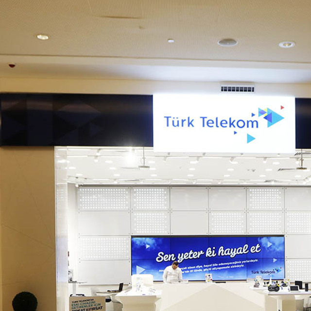 Türk Telekom'un notu yükseldi