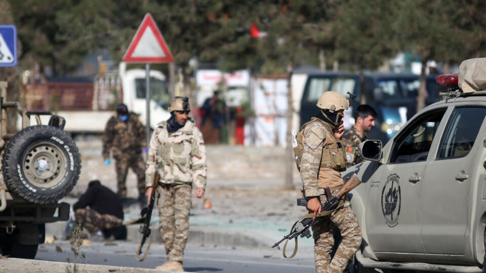 Afganistan'da çifte patlama: 14 ölü