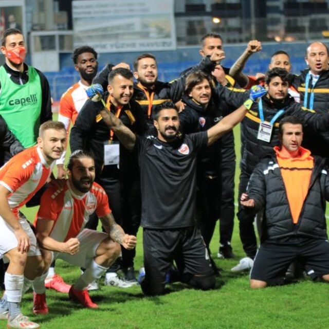 Adanaspor penaltılarla turladı