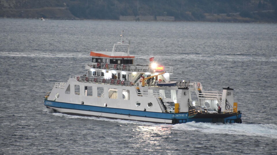 Gökçeada'ya fırtına engeli!