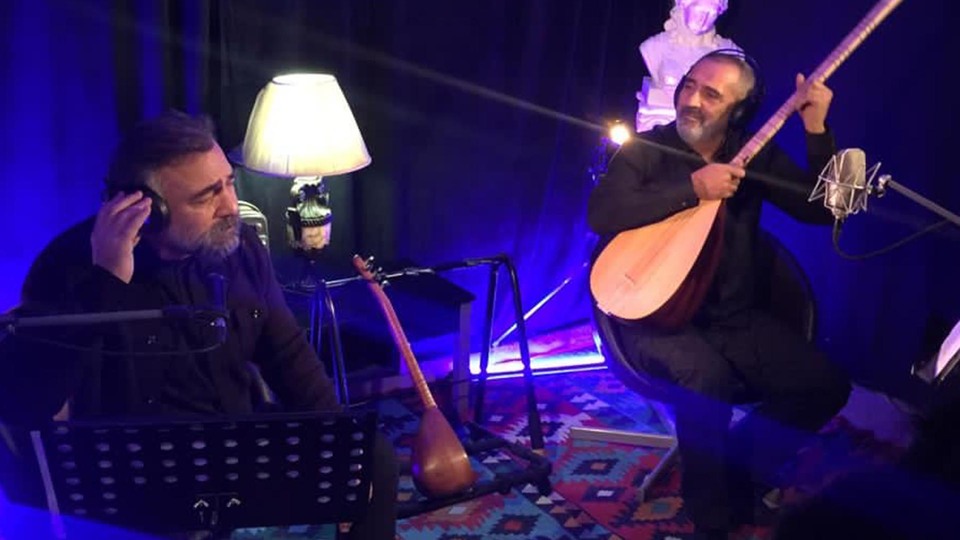 Oktay Kaynarca ve Yavuz Bingöl'den sürpriz düet