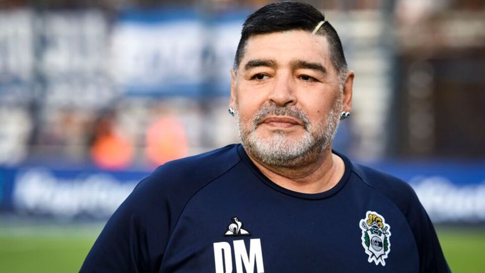 Diego Maradona kimdir?