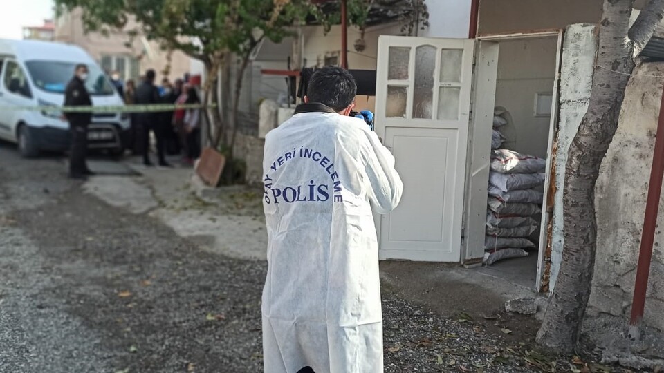 Tartıştığı annesini katletti!