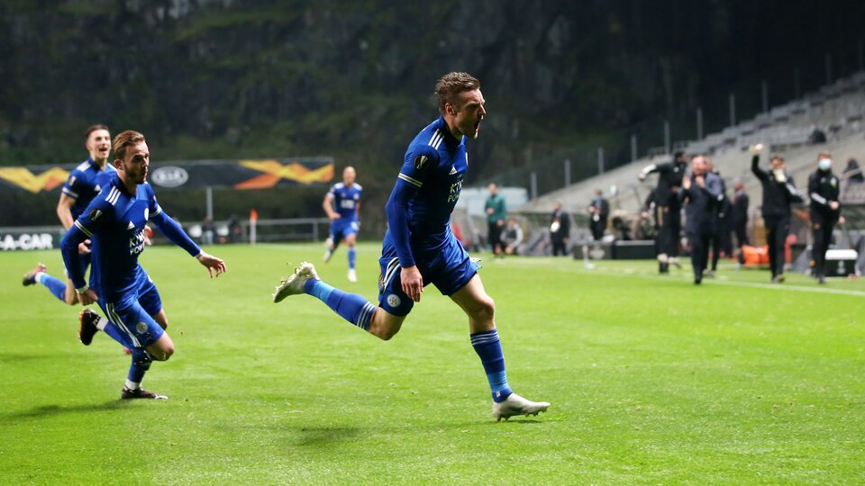 Cengiz oynadı Leicester turladı!