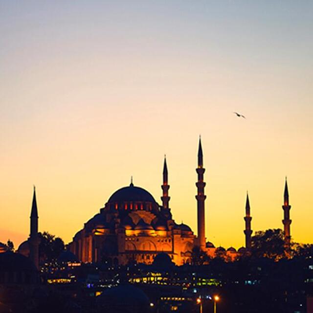 İstanbul cuma namazı vakti