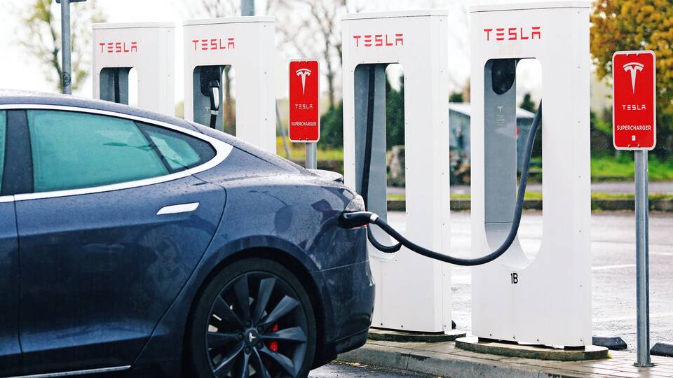 Çin'de şarj cihazı üretecek