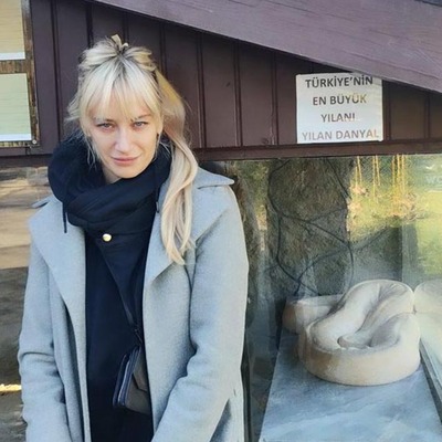 Türkiye'nin en büyük yılanını ziyaret etti