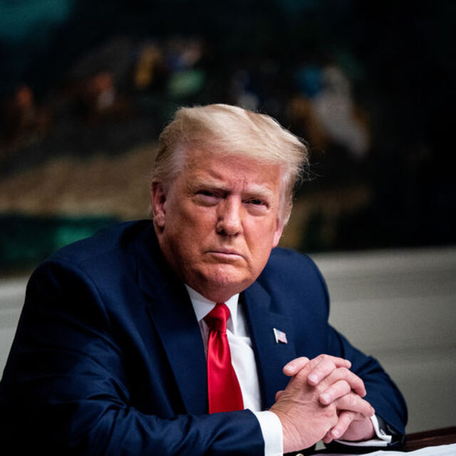 Trump Beyaz Saray'ı bırakmamakta direniyor!