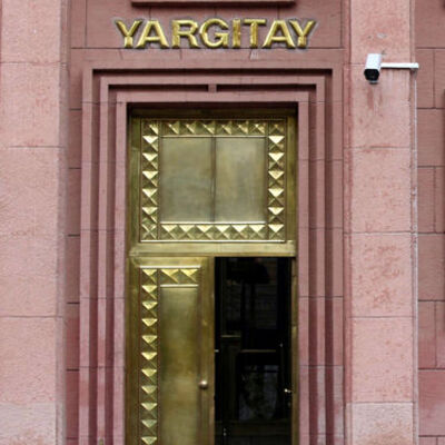 Menemen Belediye Başkanı görevden uzaklaştırıldı