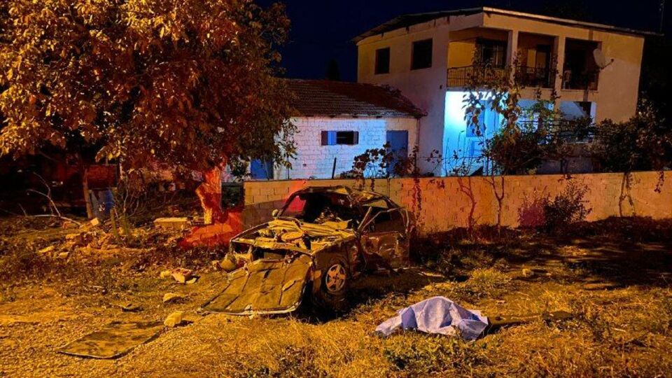 Köpeğe çarpmamak için ani manevra yaptı: 1 ölü, 1 yaralı