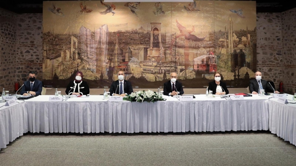 "Sektörlerin nabzını tutuyoruz"