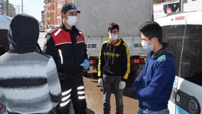 20 yaş altı sokağa çıkma saatleri nedir?