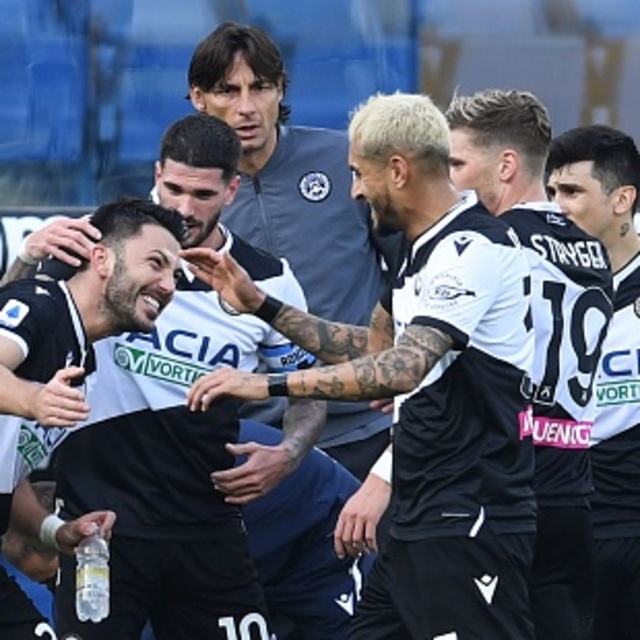 Tolgay attı, Udinese kazandı!