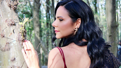 Şenay Lambaoğlu'ndan 'Şehrin Orta Yerinde'