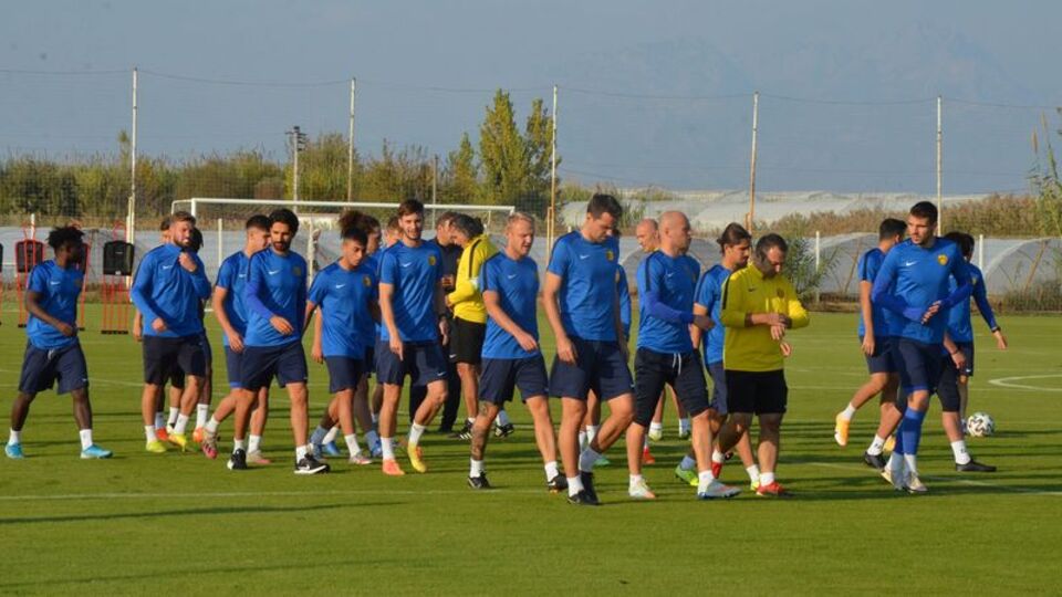 Başkent ekipleri galibiyeti unuttu